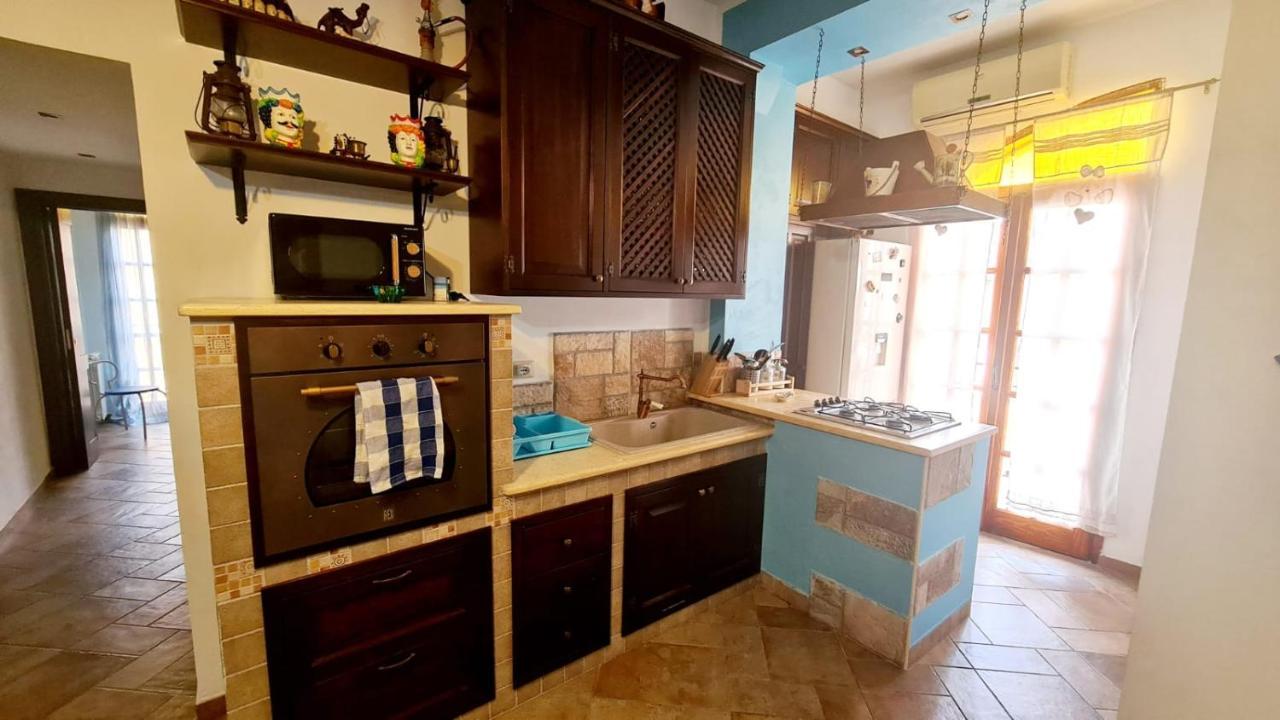 A Casa di Sasy Apartment Palermo Bagian luar foto